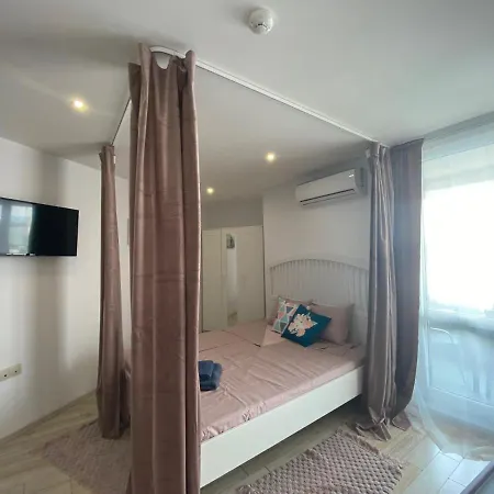 Paradiso 'в' 109 Large Cozy Nesebar