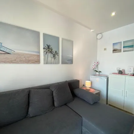Large Cozy Paradiso 109 Apartament *