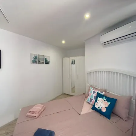 Apartment Paradiso 'в' 109 Large Cozy